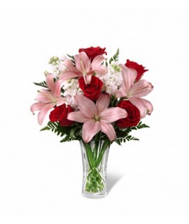 The FTD Anniversary Bouquet The FTD Anniversary Bouquet